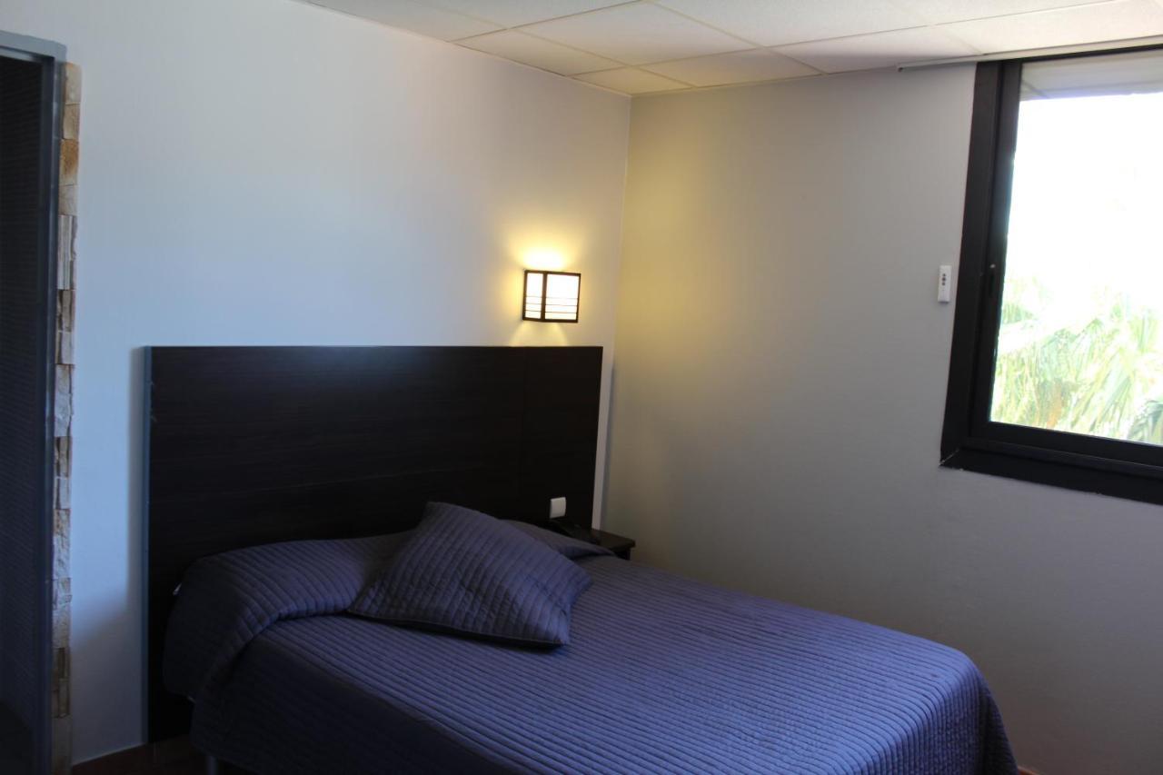Hotel L'Hacienda Martigues Eksteriør billede
