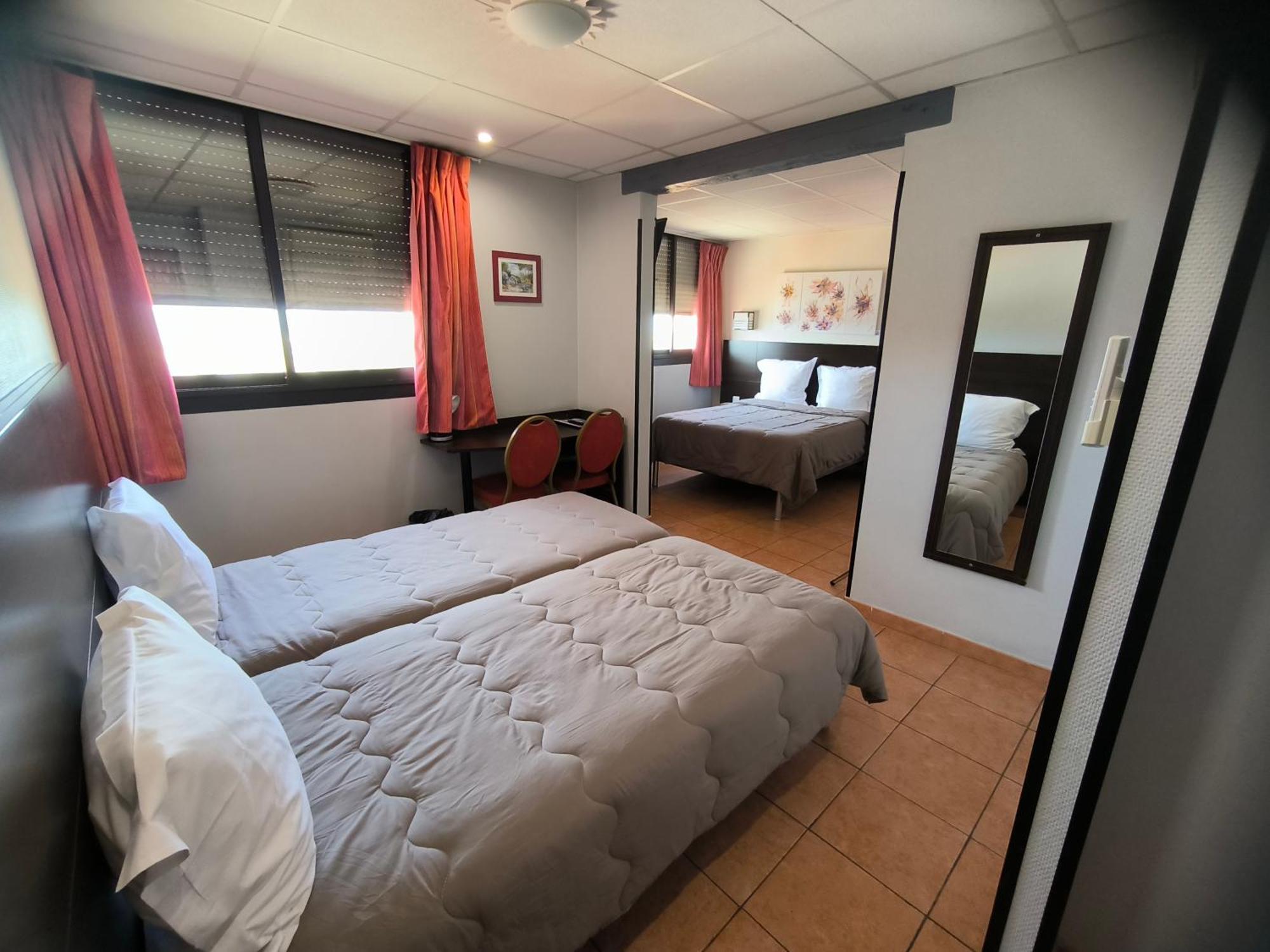 Hotel L'Hacienda Martigues Eksteriør billede