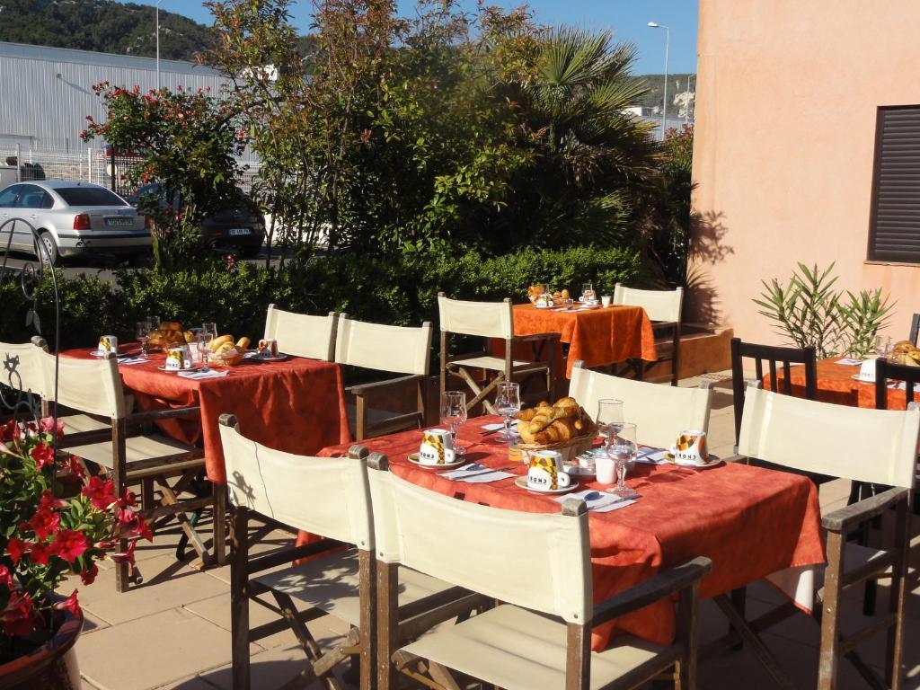 Hotel L'Hacienda Martigues Eksteriør billede