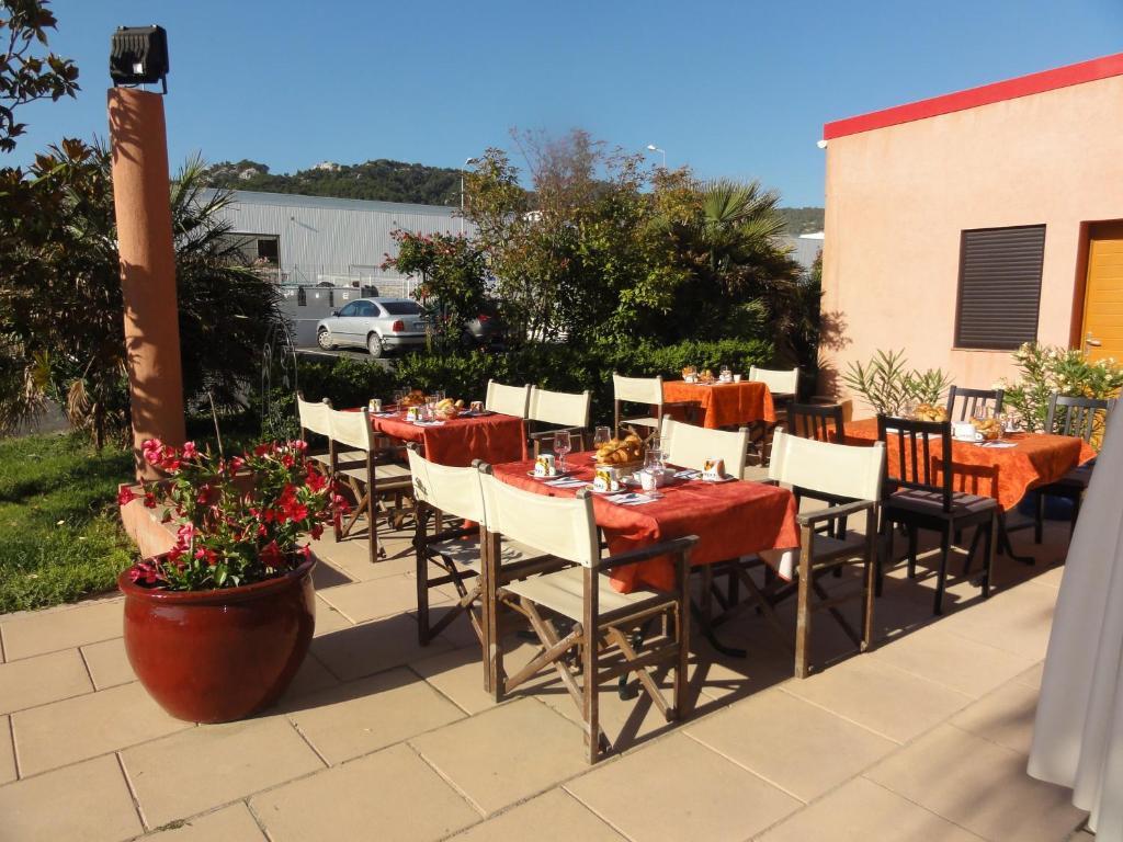 Hotel L'Hacienda Martigues Eksteriør billede